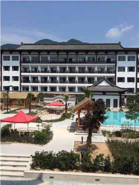 浙江天臺溫泉度假山莊酒店窗簾工程 浙江天臺溫泉度假山莊酒店窗簾工程