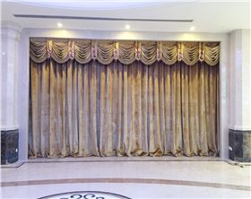 酒店窗簾適合用什么樣的窗幔？