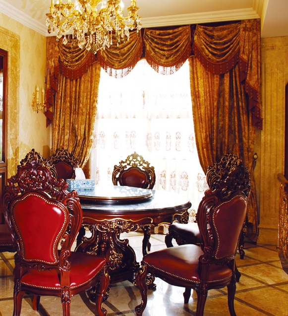 奢華新享 復(fù)古當(dāng)?shù)?--上海翡翠別墅 奢華新享 復(fù)古當(dāng)?shù)?--上海翡翠別墅