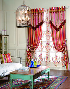 多彩相間設(shè)計窗簾 多彩相間設(shè)計窗簾